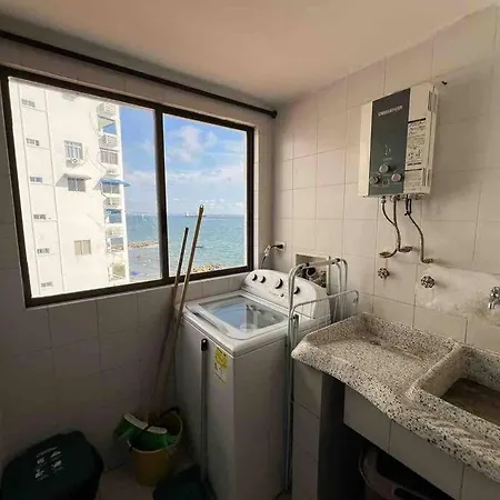Charming Beachfront With Sea View & Pool Cartagena