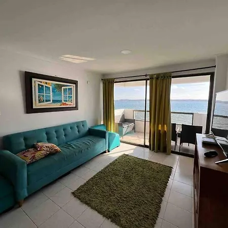 Apartamento Charming Beachfront With Sea View & Pool Cartagena